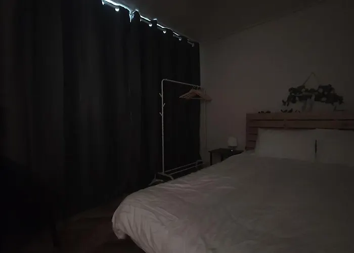 50 Off, Air Conditioner, 6 Minutes From Hongik Uni Sta, Airport Bus, Cleaning Fee 0, Elv, Parking, Blackout Curtains, Washing Machine, Dryer Apartamento *