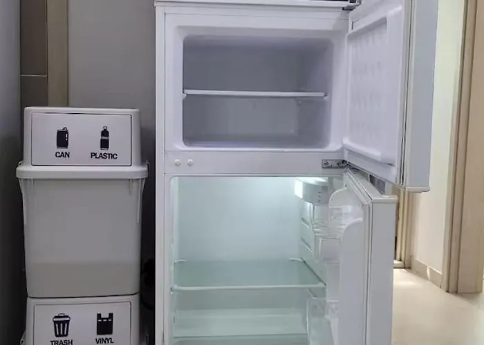 50 Off, Air Conditioner, 6 Minutes From Hongik Uni Sta, Airport Bus, Cleaning Fee 0, Elv, Parking, Blackout Curtains, Washing Machine, Dryer Apartamento *