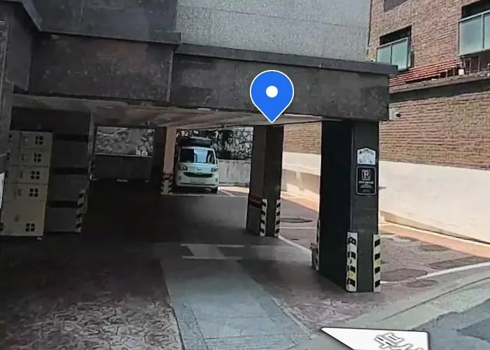 50 Off, Air Conditioner, 6 Minutes From Hongik Uni Sta, Airport Bus, Cleaning Fee 0, Elv, Parking, Blackout Curtains, Washing Machine, Dryer Apartamento Seúl